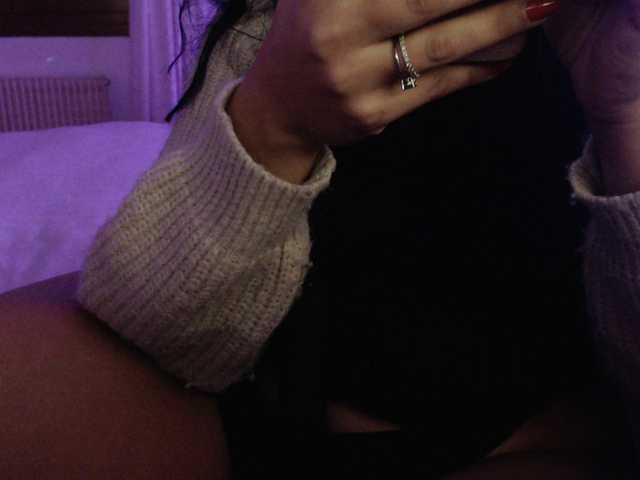 Auri5hot's BongaCams show and profile