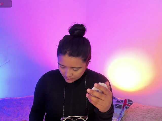 Morgaann's BongaCams show and profile