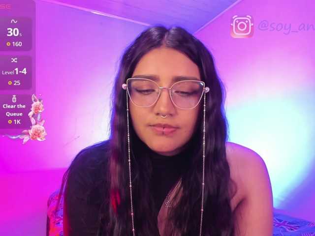 Morgaann's BongaCams show and profile