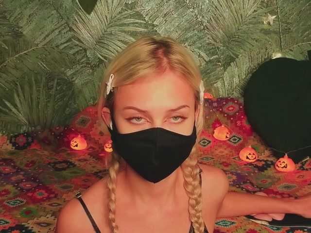 Admire BongaCams's Meeeeow Meeeeow from BongaCams