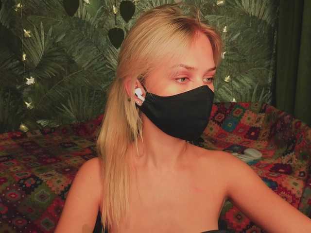 Meeeeow from BongaCams is Freechat