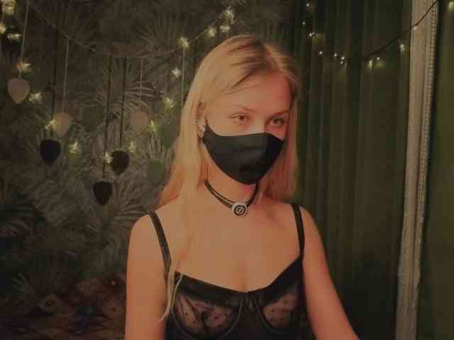 EternalOphelia webcam