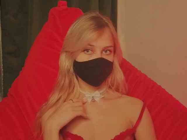 EternalOphelia webcam