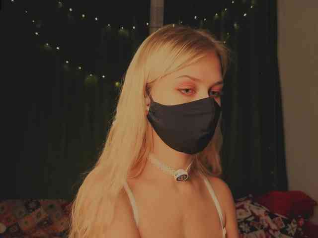 EternalOphelia webcam