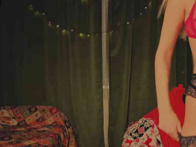 EternalOphelia webcam