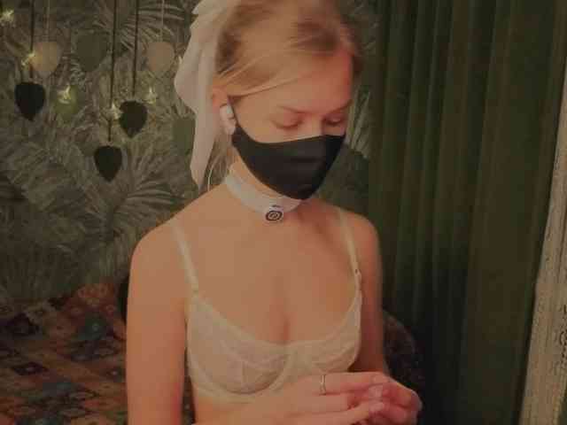 EternalOphelia webcam