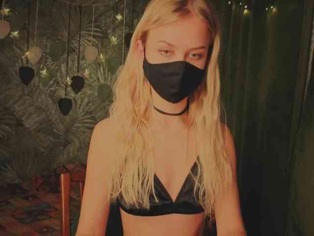 EternalOphelia webcam