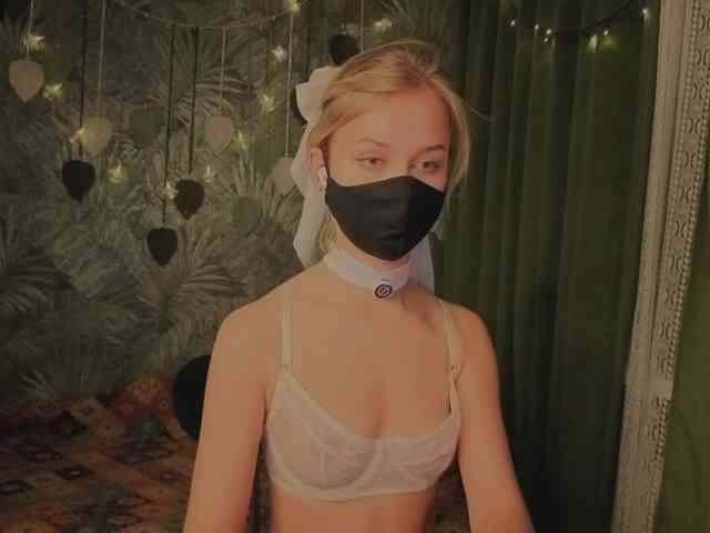 EternalOphelia webcam