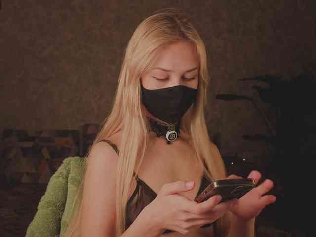 EternalOphelia webcam