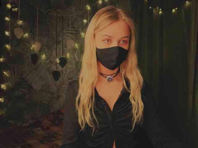 EternalOphelia webcam