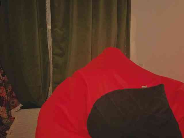 EternalOphelia webcam