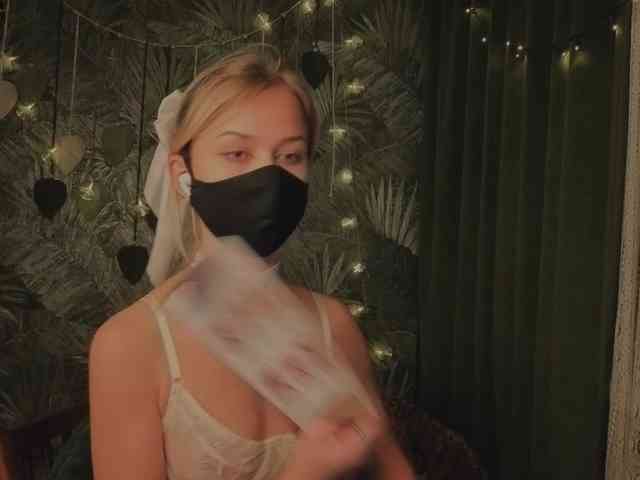 EternalOphelia webcam