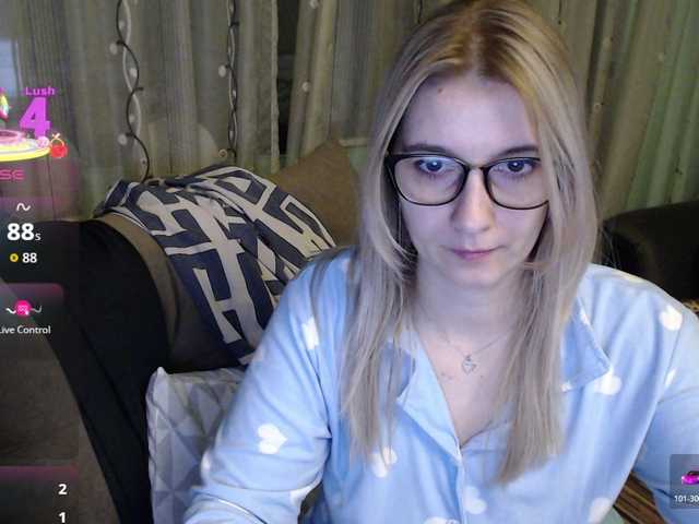 missbella95's BongaCams show and profile