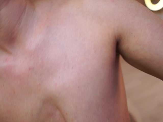 DolceTentacion from BongaCams