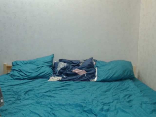 Gummy7bears's BongaCams show and profile