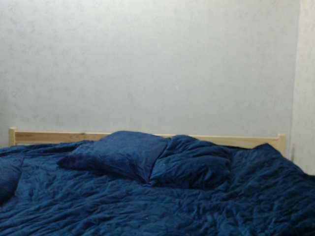 Gummy7bears's BongaCams show and profile