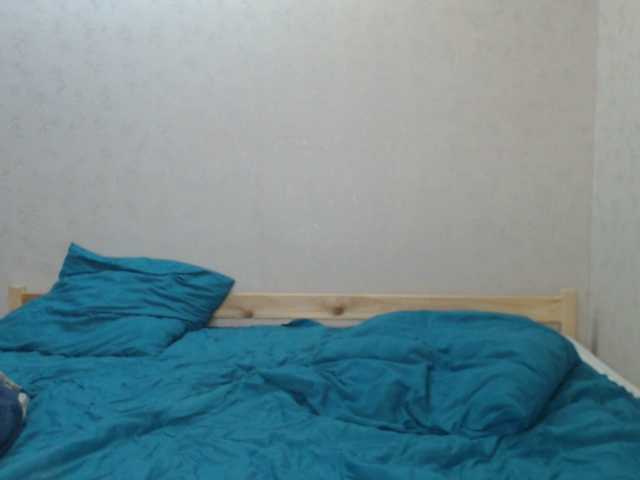 Gummy7bears's BongaCams show and profile