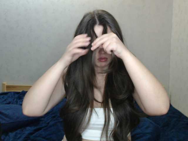 Gummy7bears's BongaCams show and profile