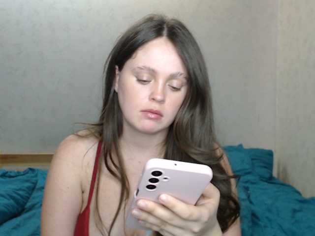 Gummy7bears's BongaCams show and profile