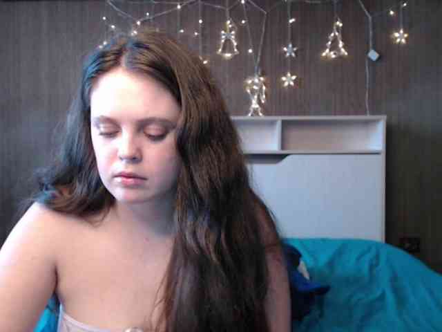 Gummy7bears Live Webcam on BongaCams