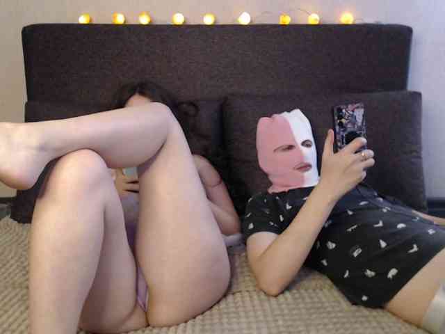 Gummy7bears Live Webcam on {site_name}