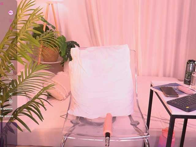  SexyBlondeDoll chat room