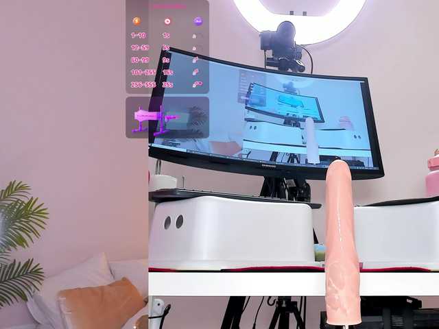 SexyBlondeDoll's BongaCams show and profile