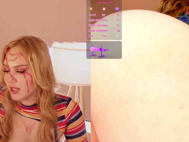 SexyBlondeDoll webcam
