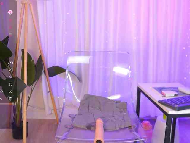 SexyBlondeDoll webcam