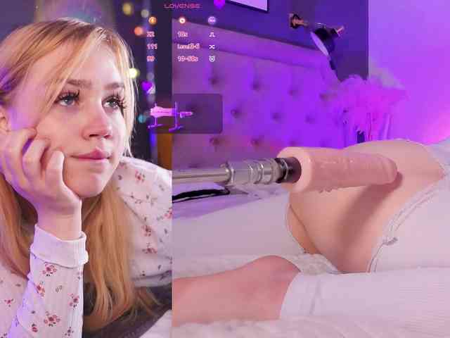 SexyBlondeDoll webcam