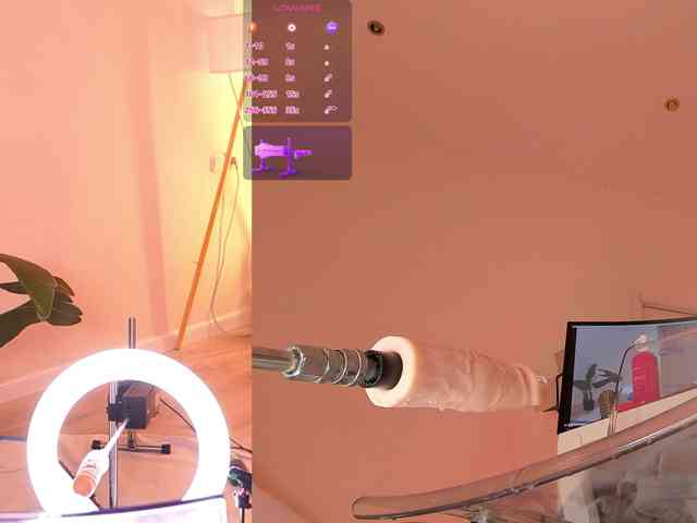 SexyBlondeDoll webcam