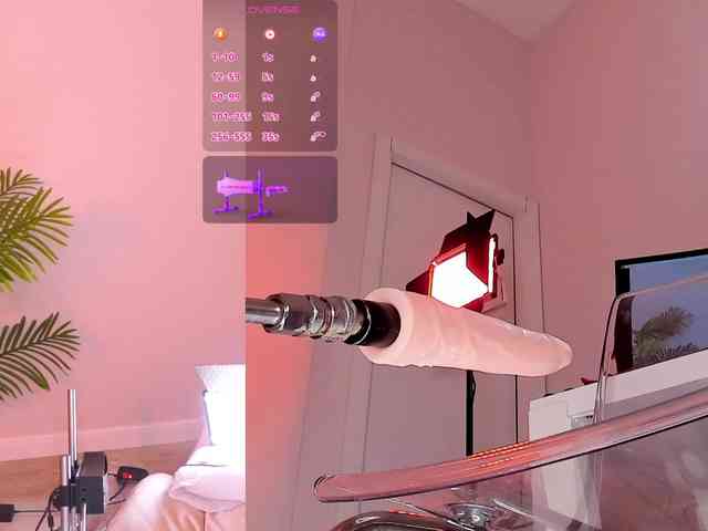 SexyBlondeDoll webcam