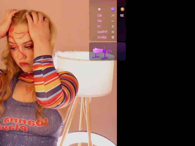 SexyBlondeDoll webcam