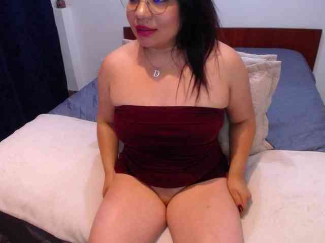 Samaantha webcam