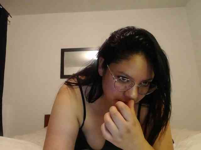 Samaantha webcam