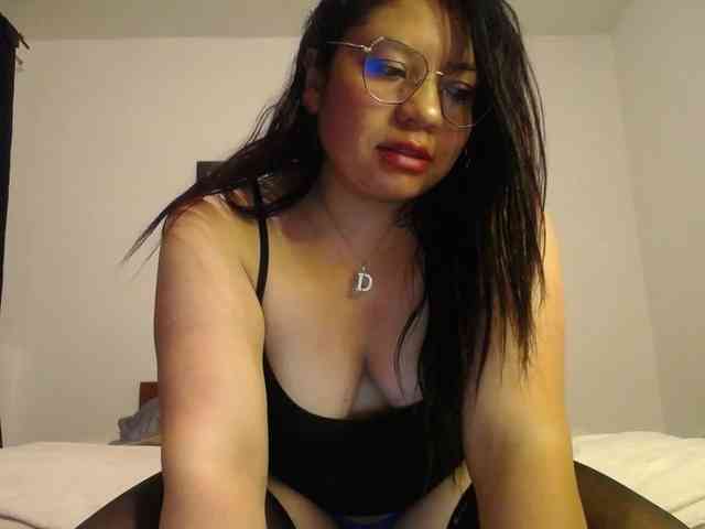 Samaantha webcam