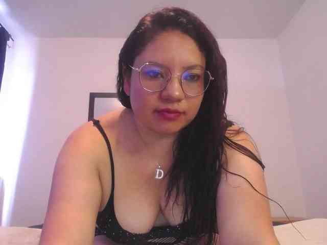 Samaantha webcam