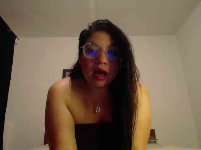 Samaantha webcam
