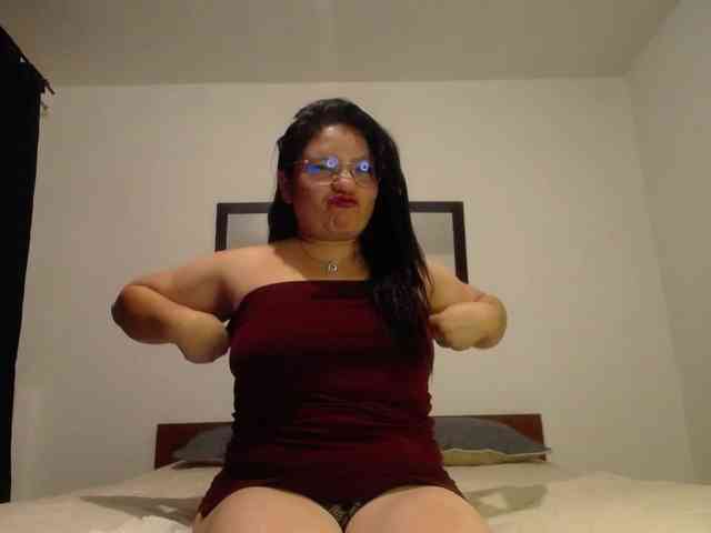 Samaantha webcam