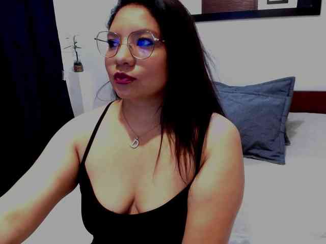 Samaantha webcam