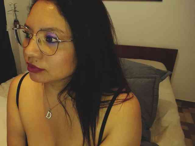 Samaantha webcam