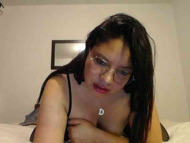 Samaantha webcam