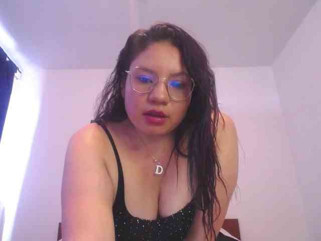 Samaantha webcam