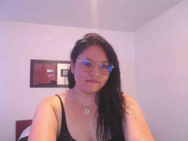Samaantha webcam