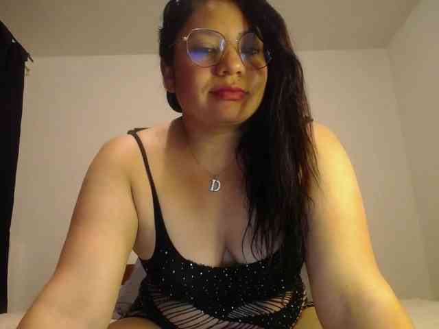 Samaantha webcam