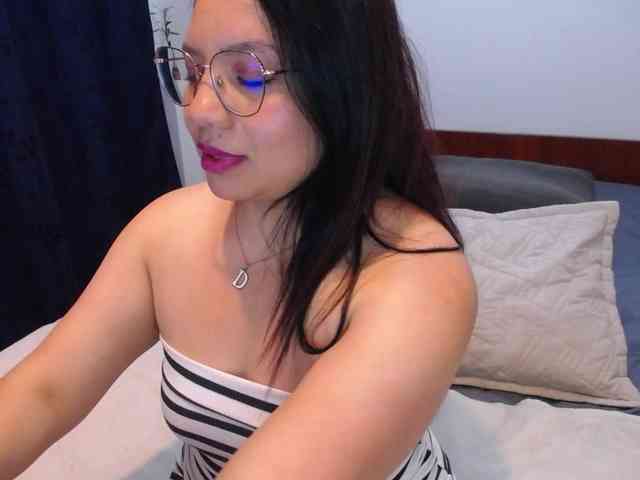 Samaantha webcam