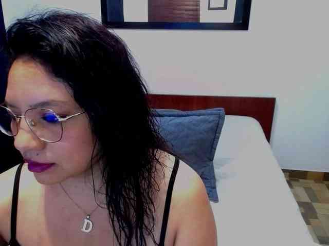 Samaantha webcam