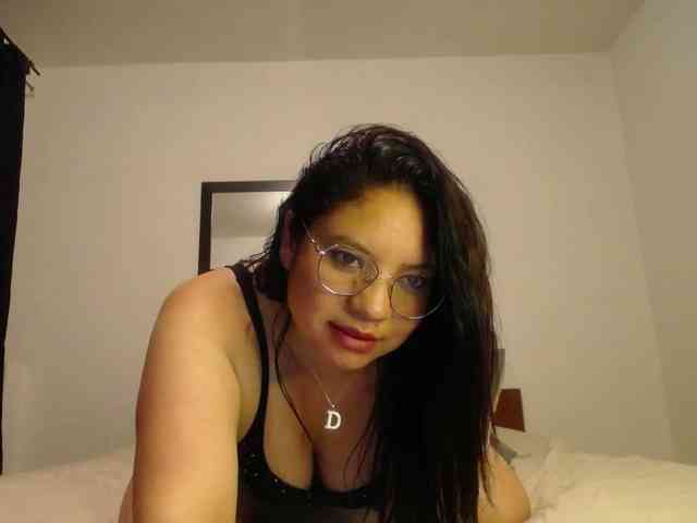 Samaantha webcam