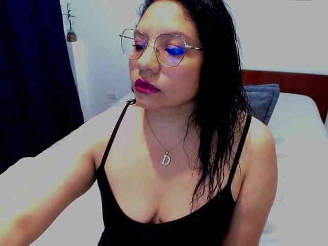 Samaantha webcam