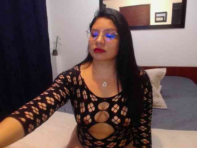 Samaantha webcam